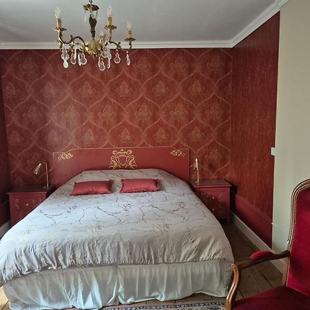 Chateau La Hussardiere Dampierre-sur-Salon Bagian luar foto