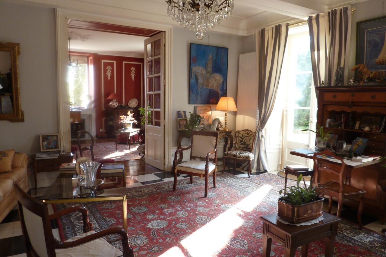 Chateau La Hussardiere Dampierre-sur-Salon Bagian luar foto